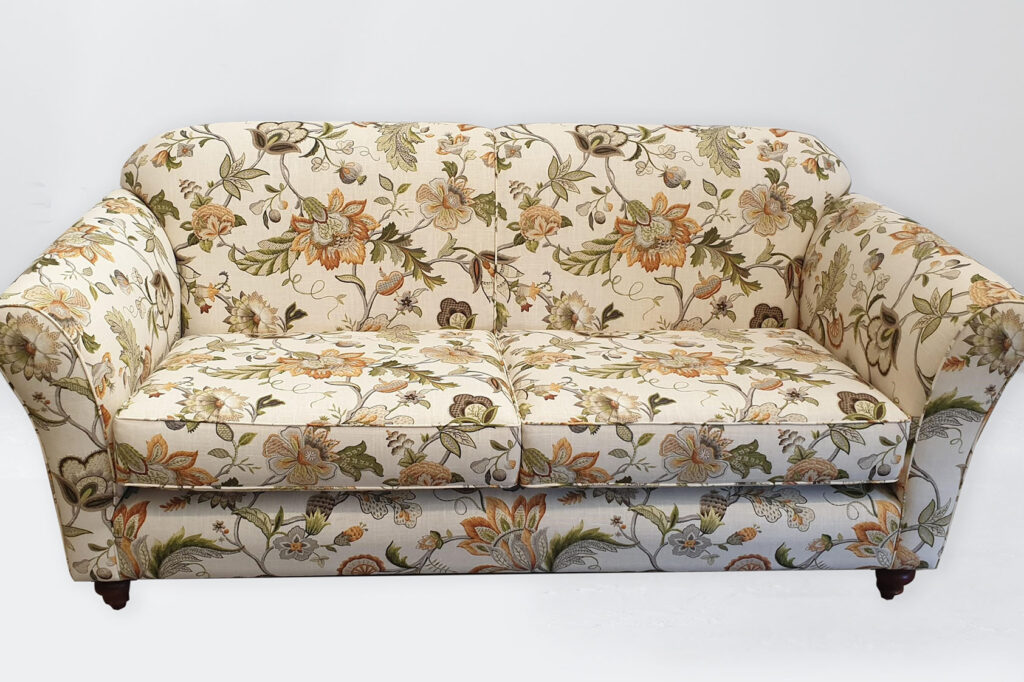 Traditional Classic Sofa